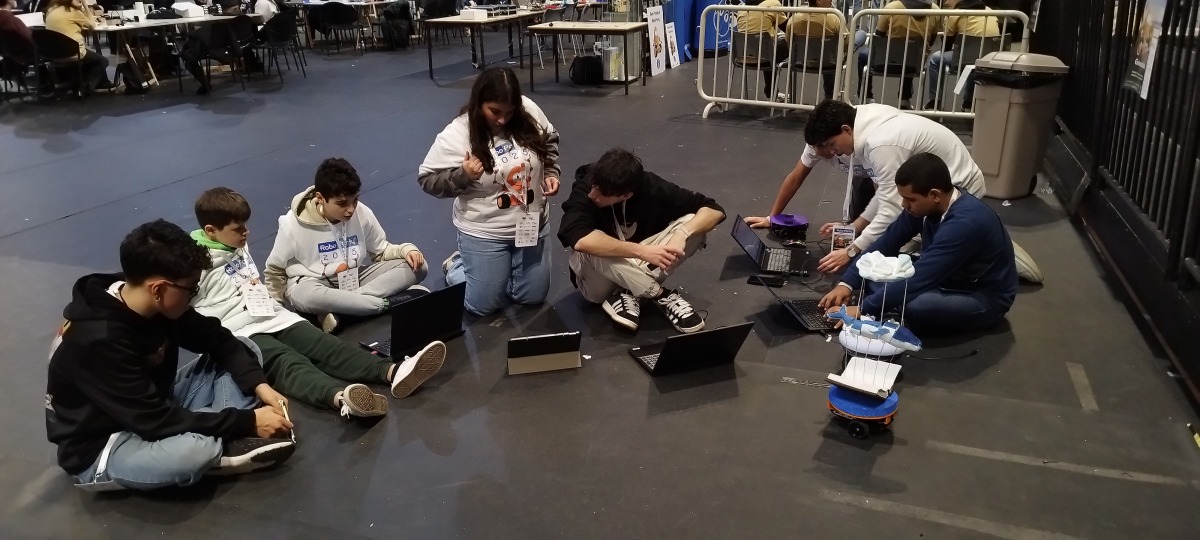 Roboparty (2025)